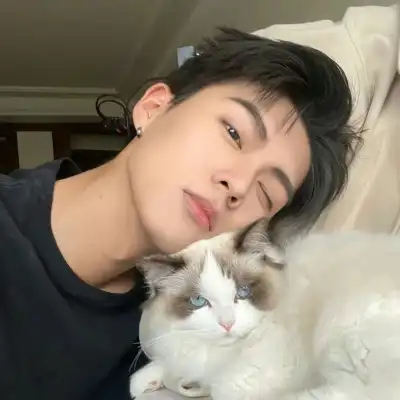 吕小宸